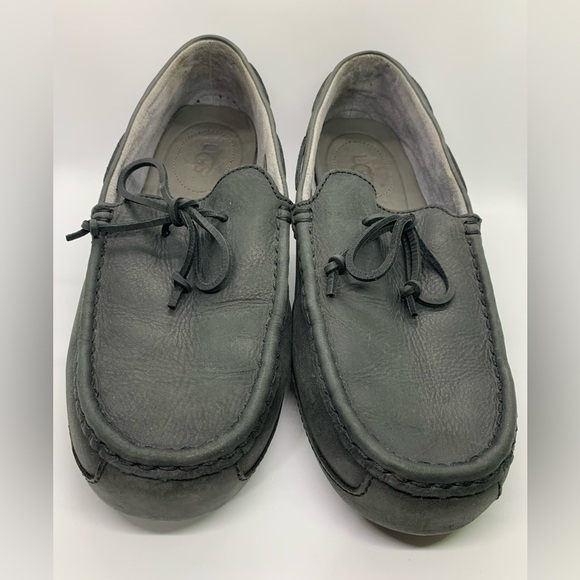 UGG Chester 1004247 Mens Boat Shoes Loafer  Slip On Gray Leather Size 10 - Picture 1 of 15